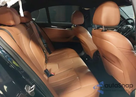 2019 BMW 540I xDrive from USA, damaged, VIN WBAJE7C53KWW29884